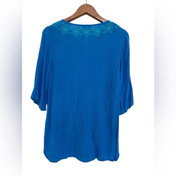Lilly Pulitzer Blue Embroidered 3/4 Sleeve Top Size XS - Picture 2 of 6